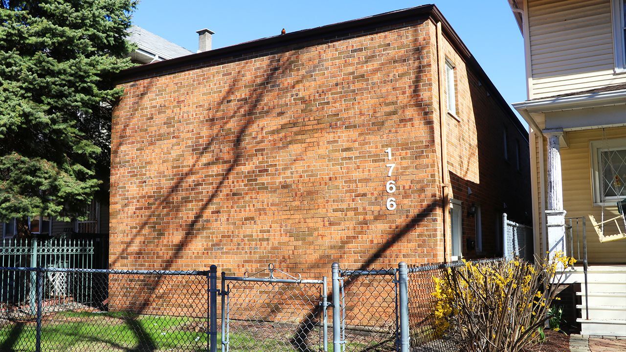 1766 W Granville Ave, Chicago, IL for Sale