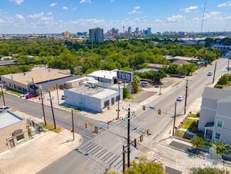 San Antonio, TX Retail - 320 Blanco Rd