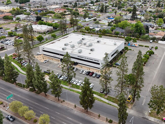 Fresno, CA undefined - 550 E Shaw Ave
