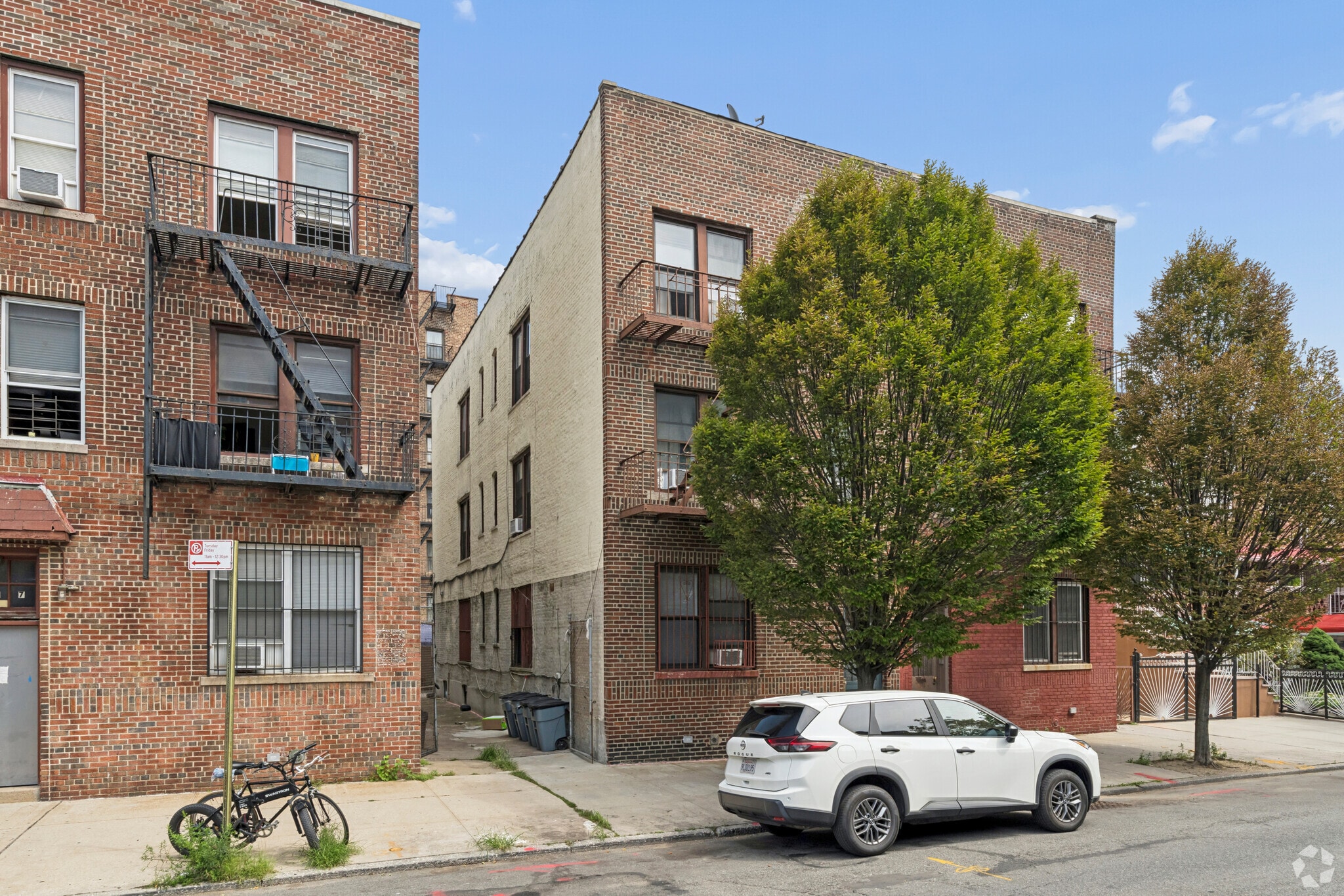 359 E 34th St, Brooklyn, NY for Sale