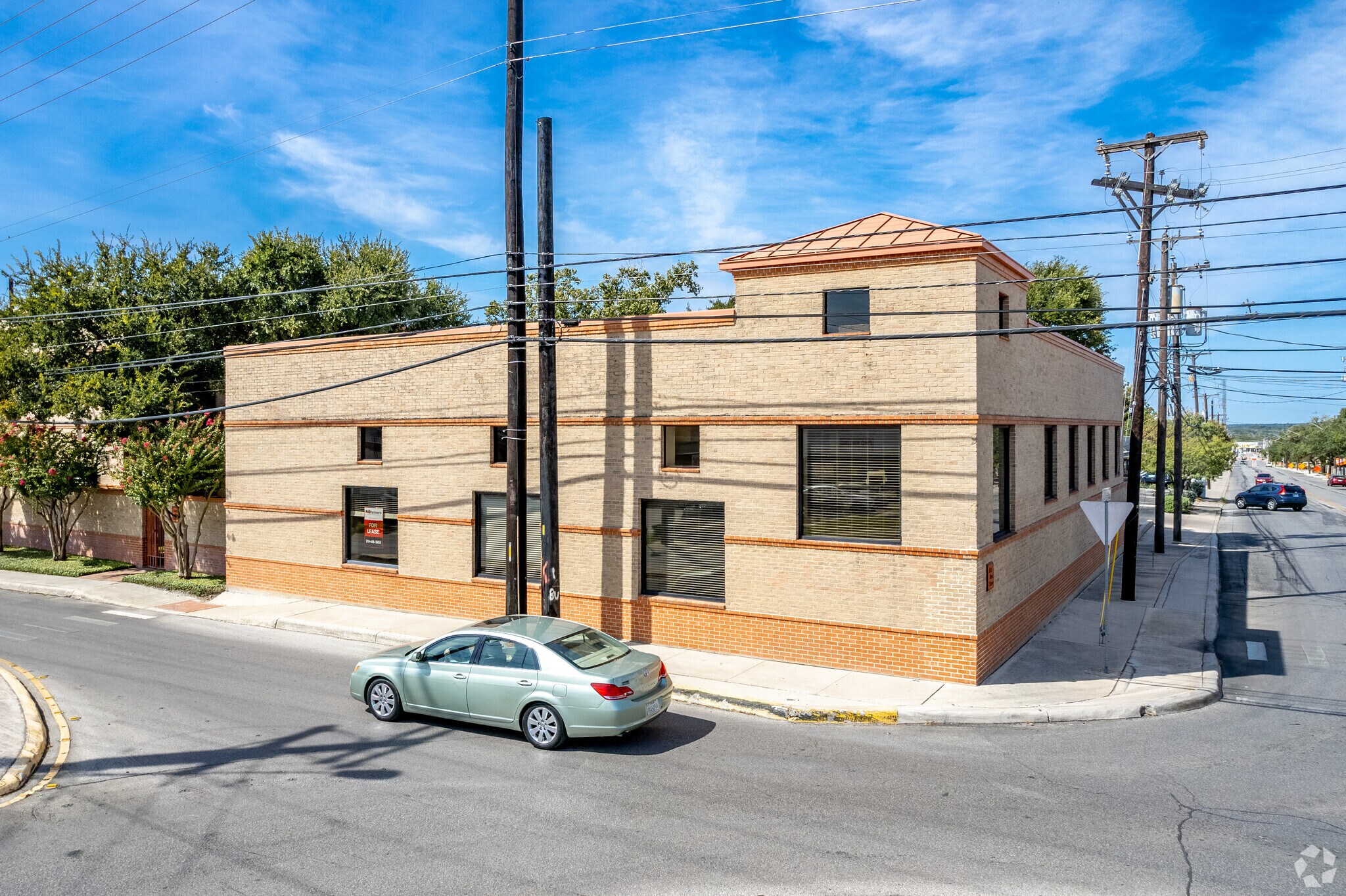 100 W Olmos Dr San Antonio, TX 78212 Office Property for Lease on