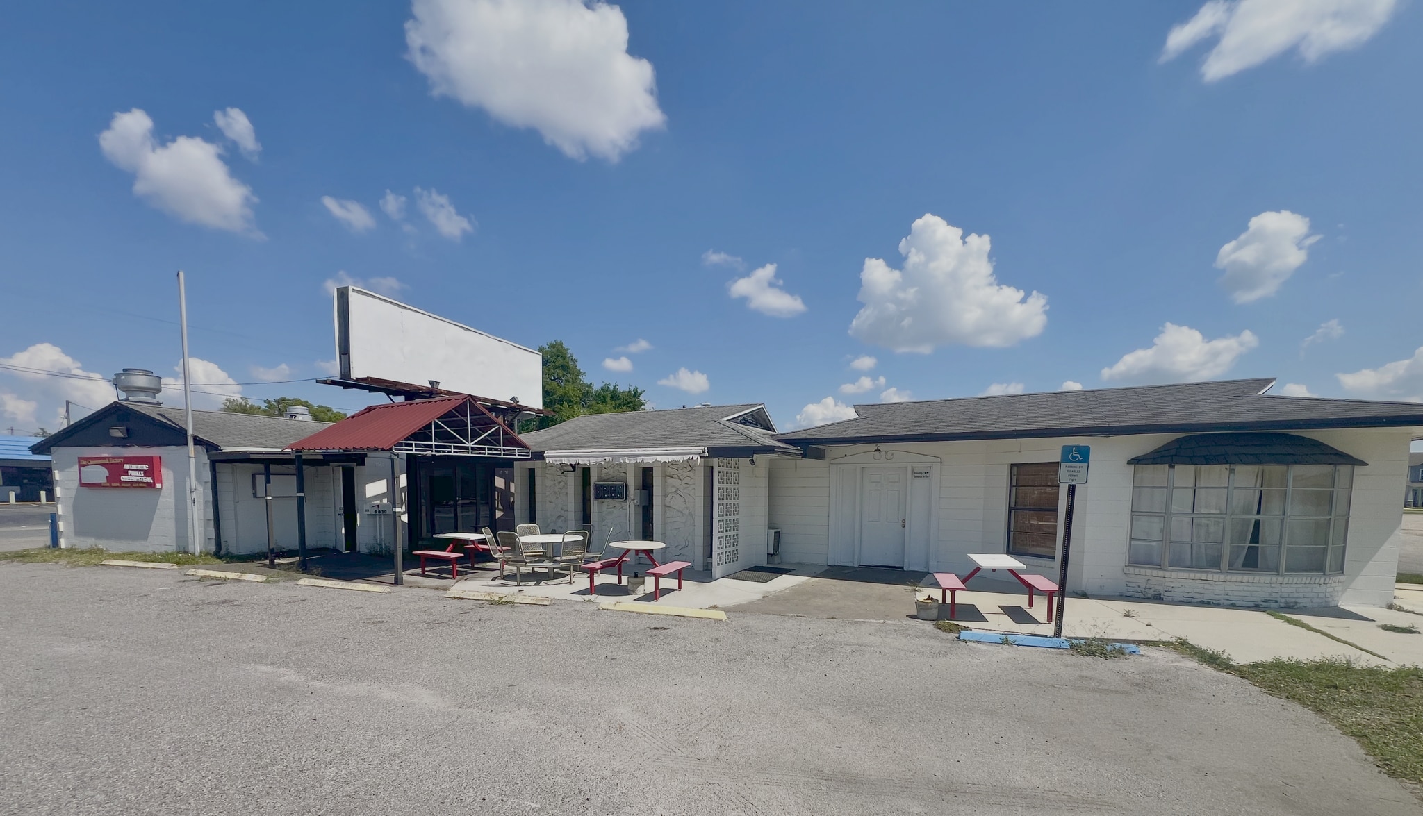 5830 Gall Blvd, Zephyrhills, FL for Sale