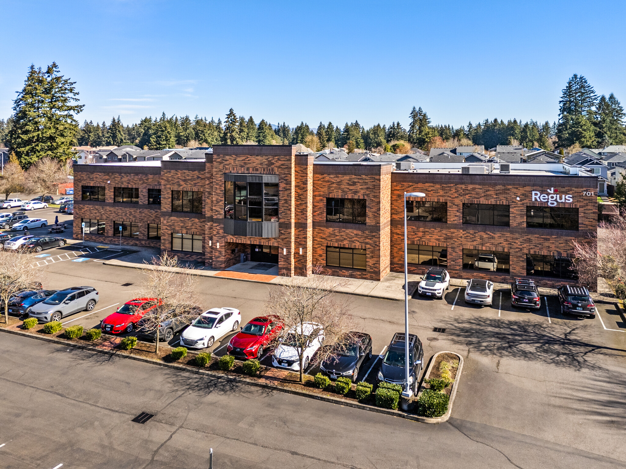 701 NE 136th Ave, Vancouver, WA for Sale