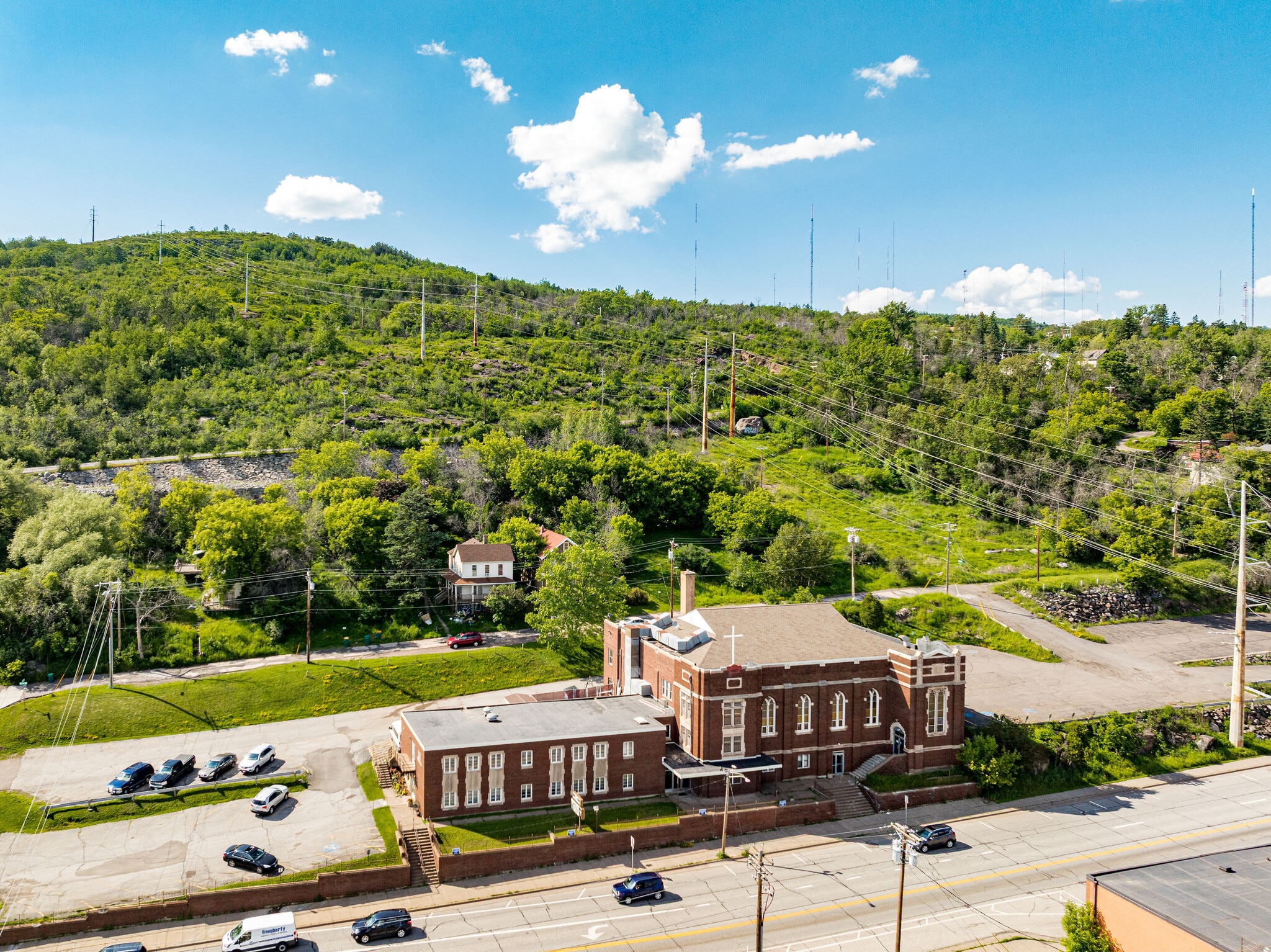1515 W Superior St, Duluth, MN for Sale