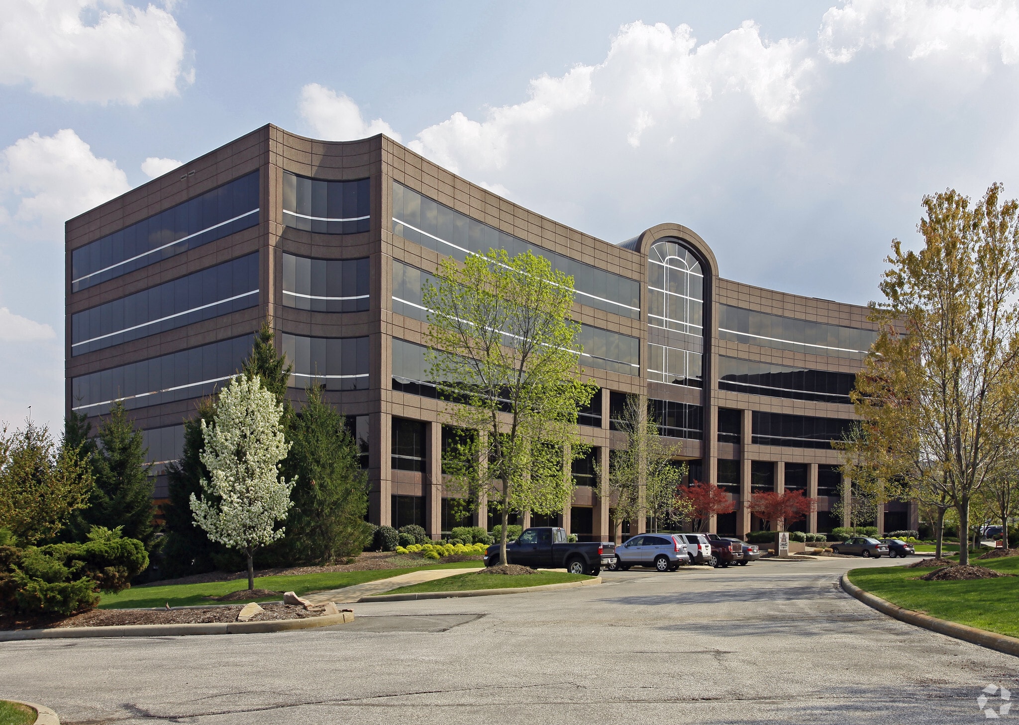 6150 Oak Tree Blvd Independence, OH 44131 Office Property for Lease