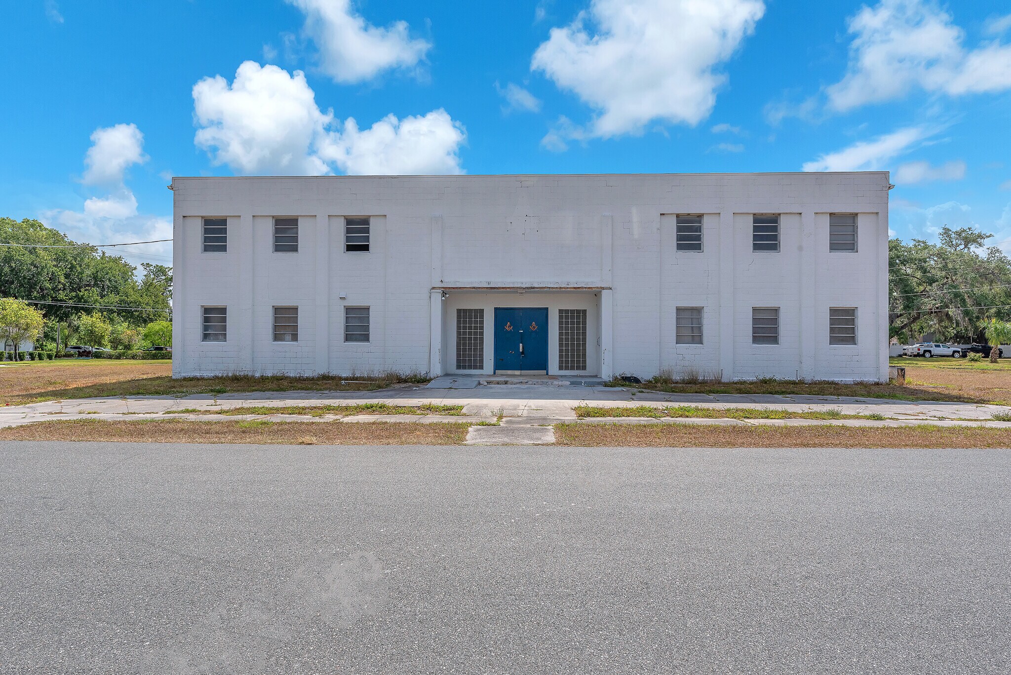 304 Acacia Dr, Plant City, FL for Sale