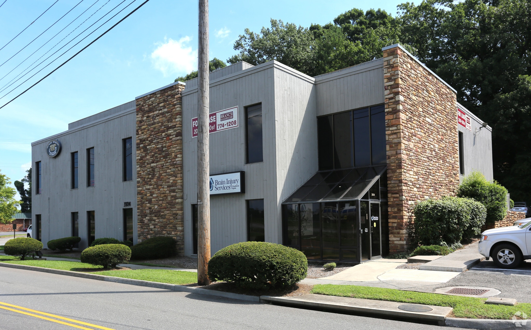 3902-3904 Franklin Rd, Roanoke, VA for Rent