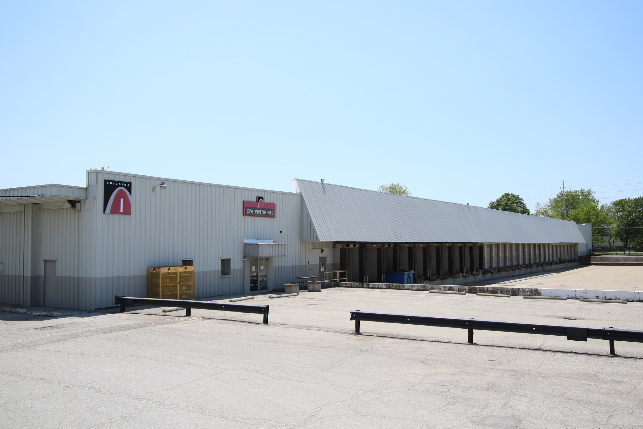 8000 Hall St, Saint Louis, MO for Rent