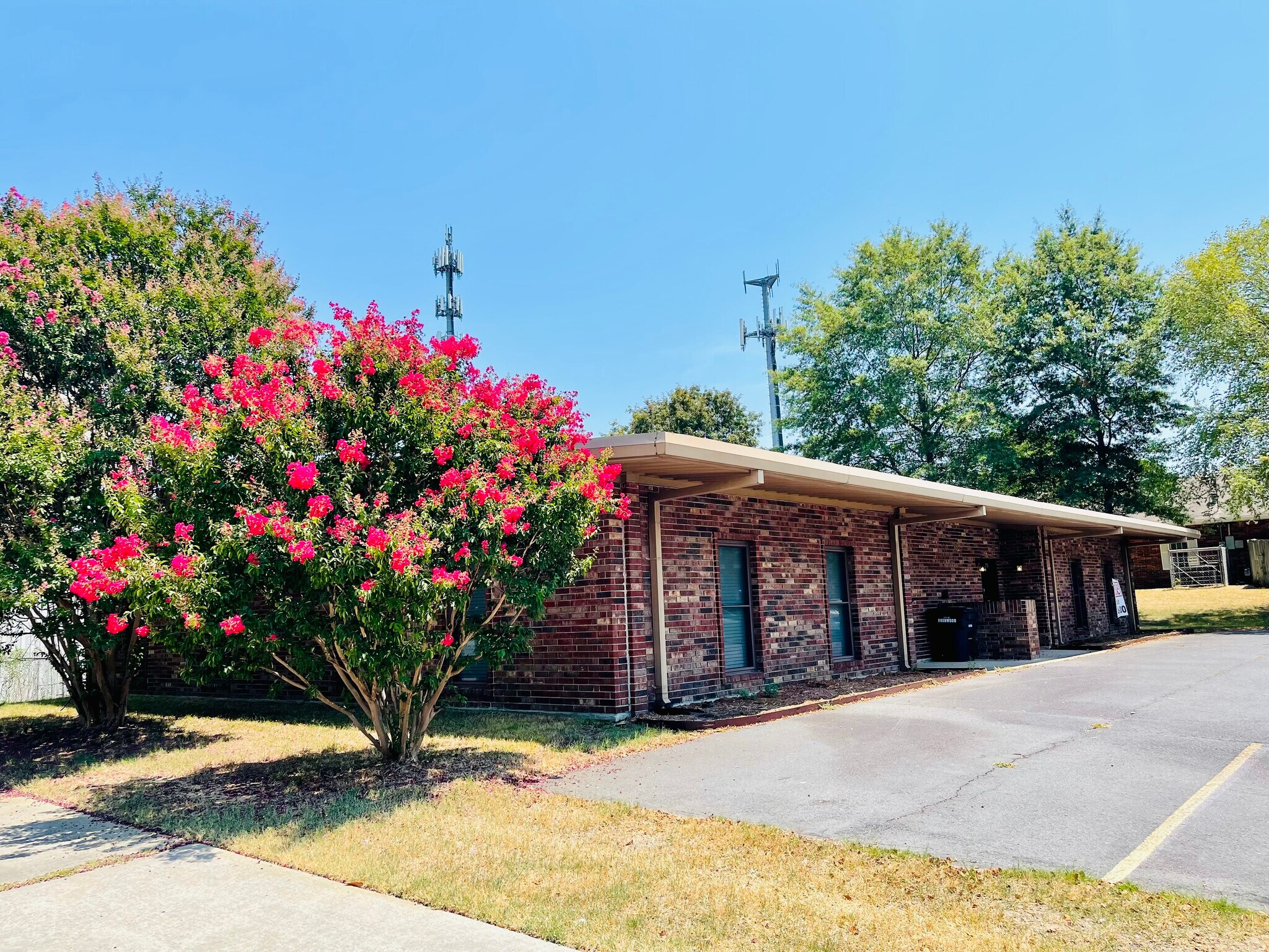 137 Shadow Oaks Dr, North Little Rock, AR for Rent
