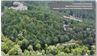 Gatlinburg, TN Commercial Land - 1702 Hidden Hills Rd