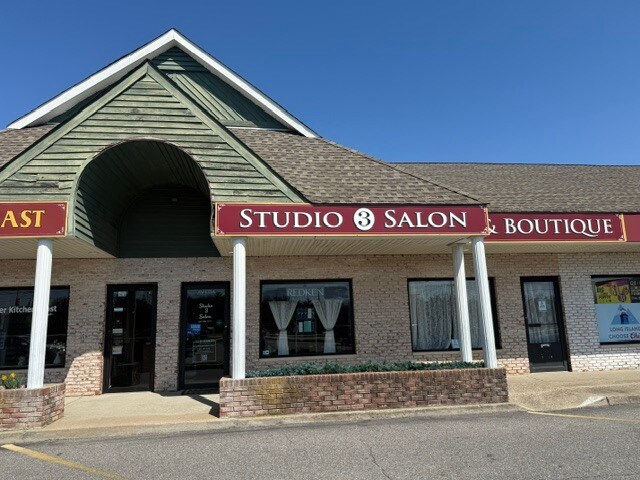 55 Sound Ave, Mattituck, NY for Rent