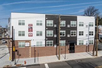 Philadelphia, PA Retail - 451 Rhawn St