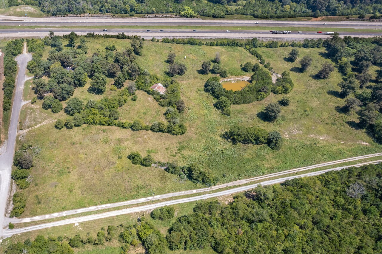 11739 Mona Rd, Murfreesboro, TN for Sale