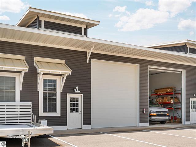 3903 Blair Valley Rd, Traverse City, MI for Sale