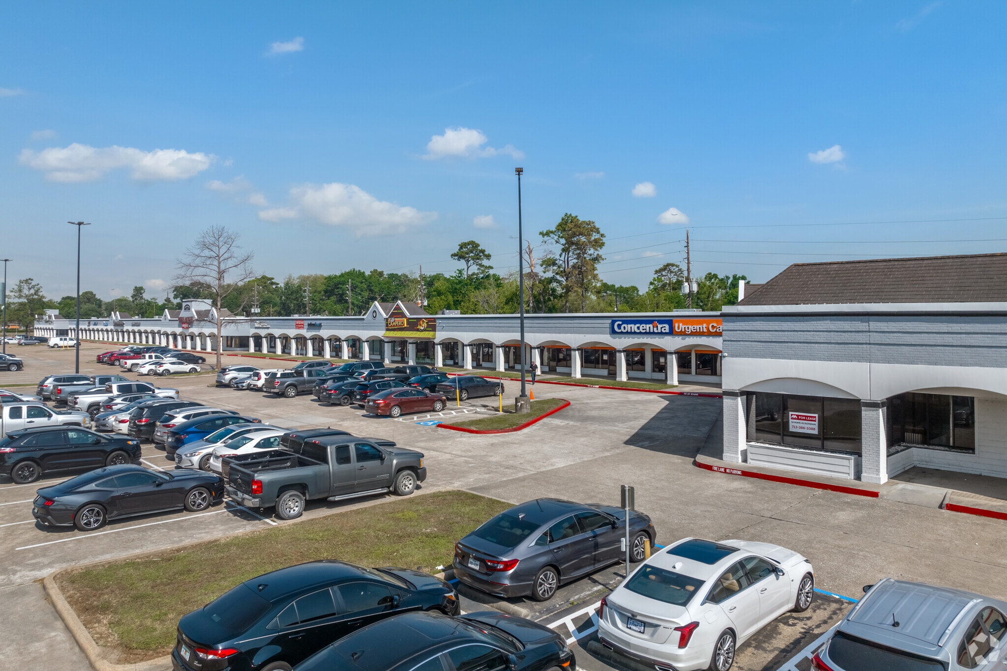 351-403 Greens Rd, Houston, TX for Rent