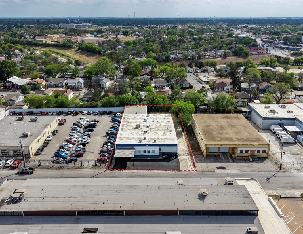 130 E Zavalla, San Antonio, TX for Rent