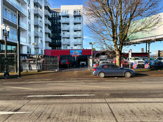 Portland, OR Auto Repair - 233 NE Grand Ave