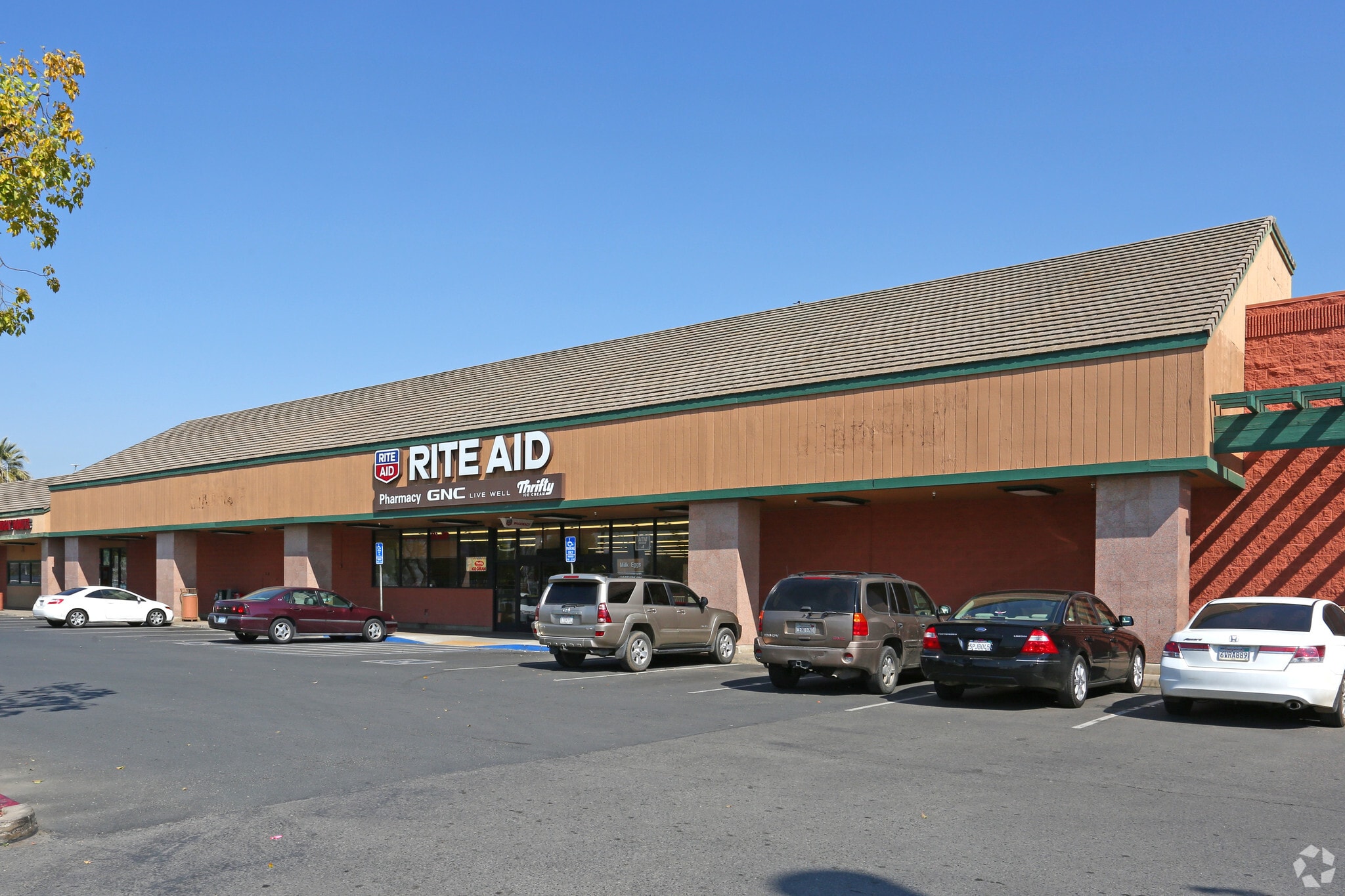 262 N Highway 65, Lindsay, CA for Rent