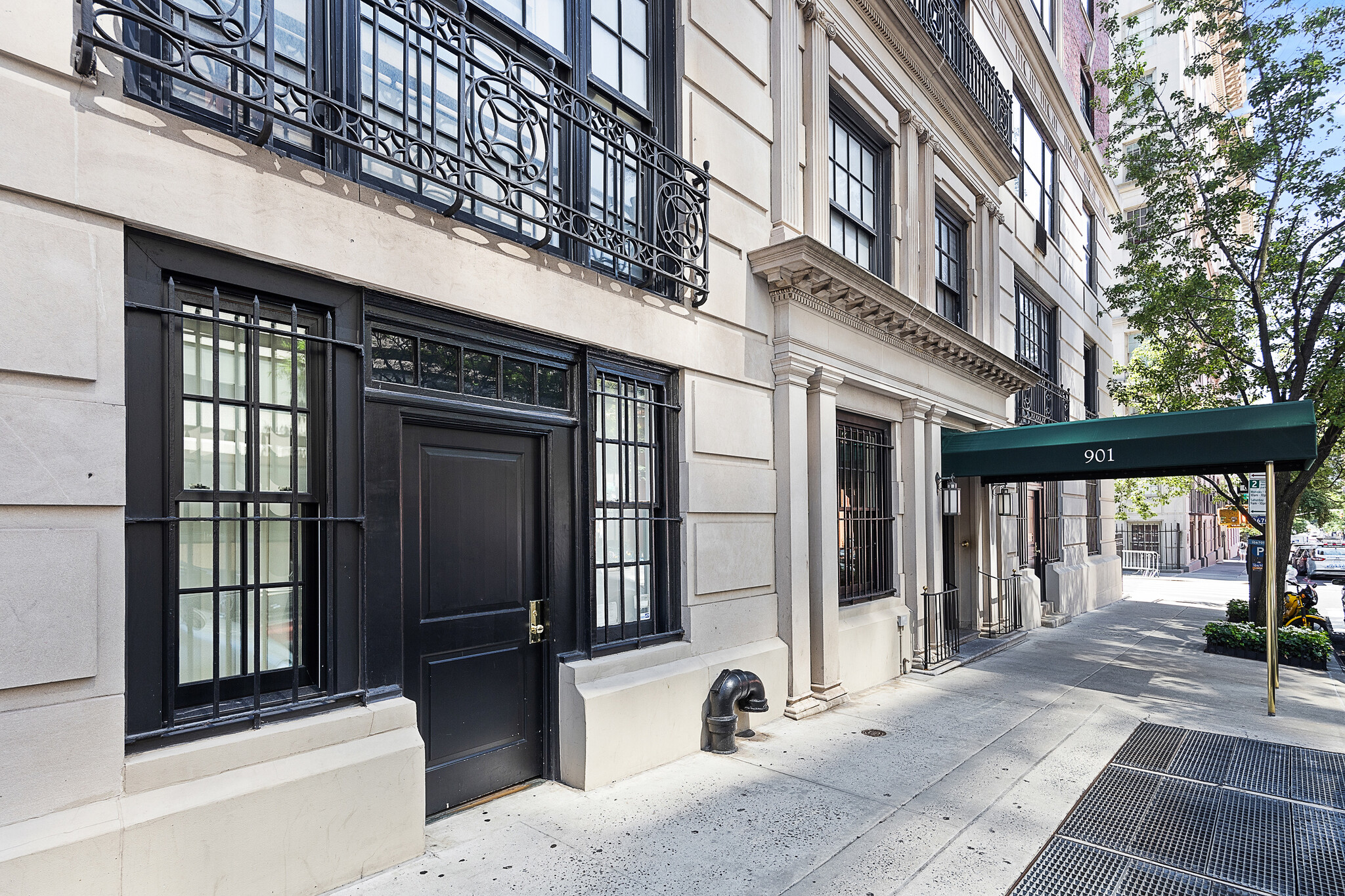 901-903 Lexington Ave, New York, NY for Sale