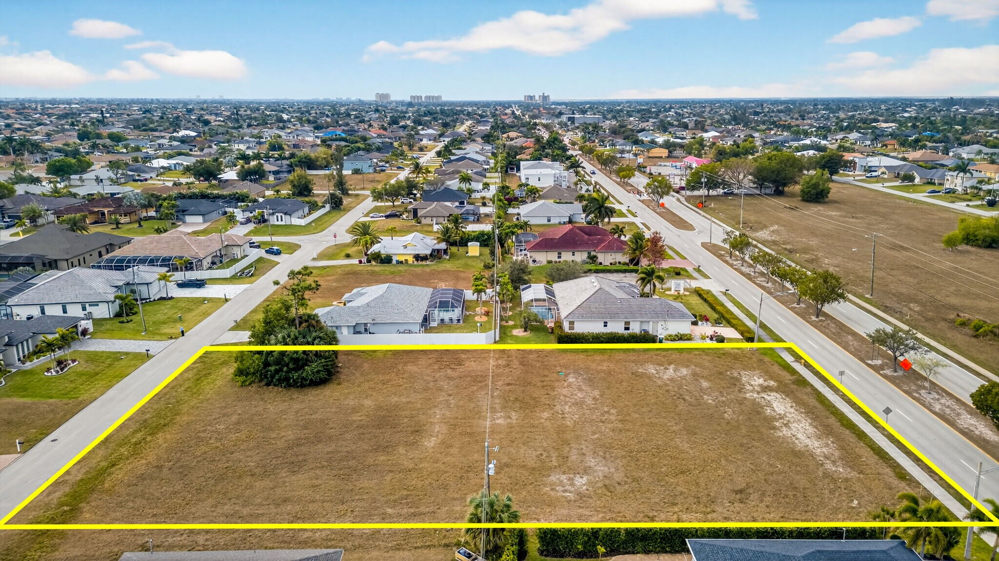 3723 Chiquita Blvd S, Cape Coral, FL for Sale