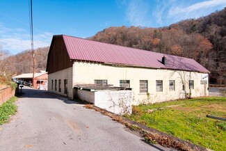Mullens, WV Storefront - 1002 Guyandotte Ave