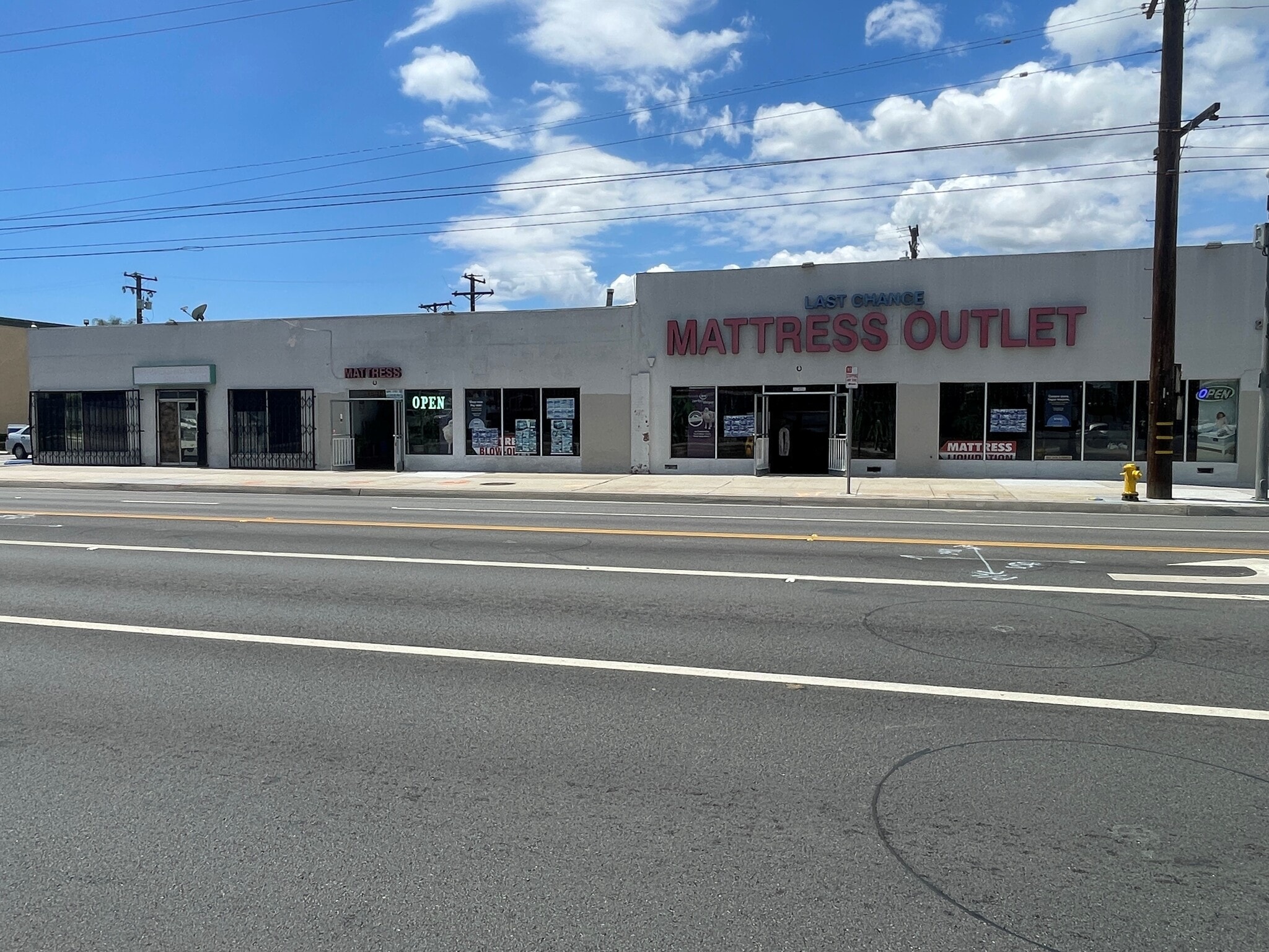 21401-21411 Norwalk Blvd, Hawaiian Gardens, CA for Sale