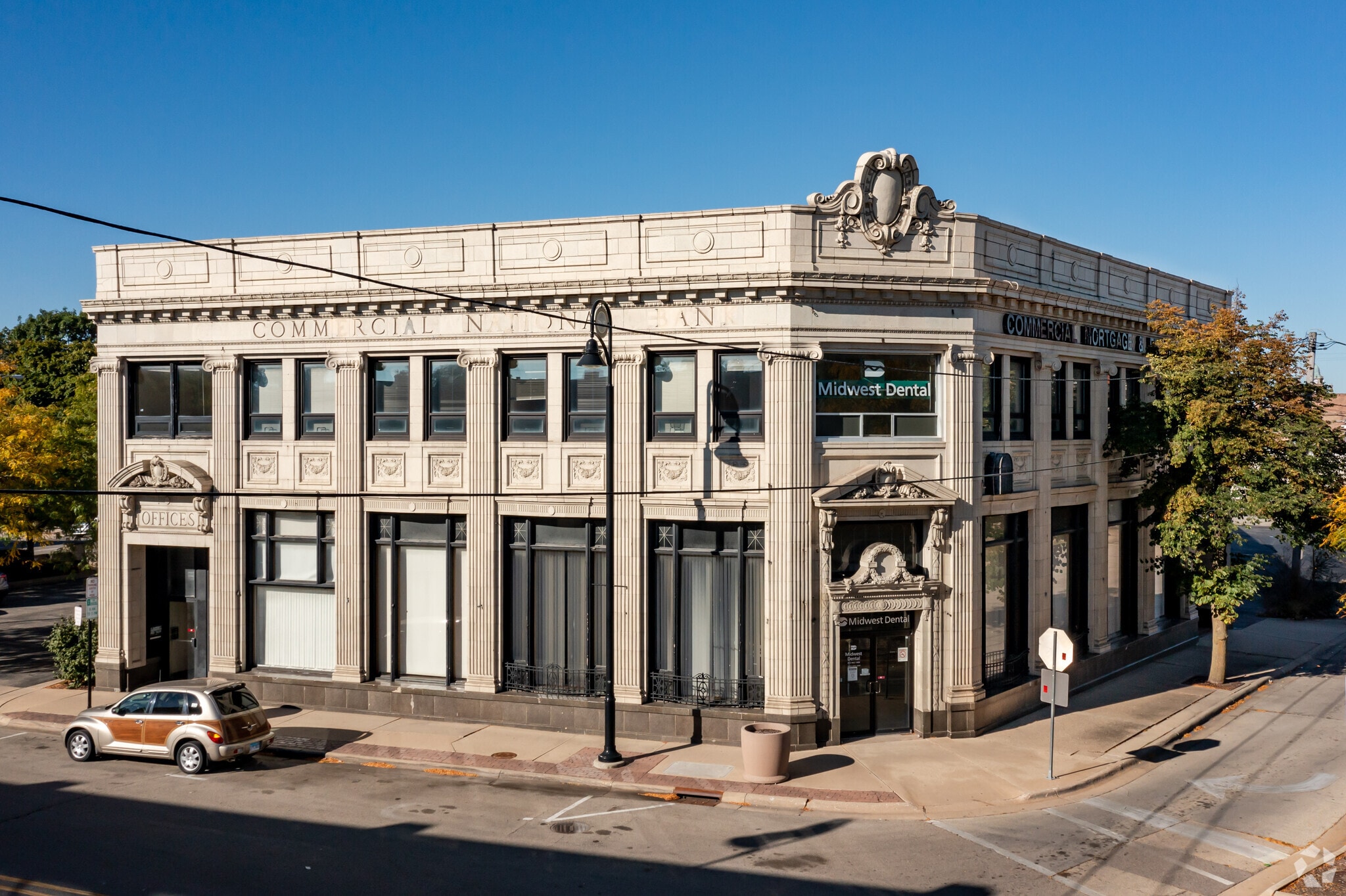 115 7th St, Rockford, IL for Sale