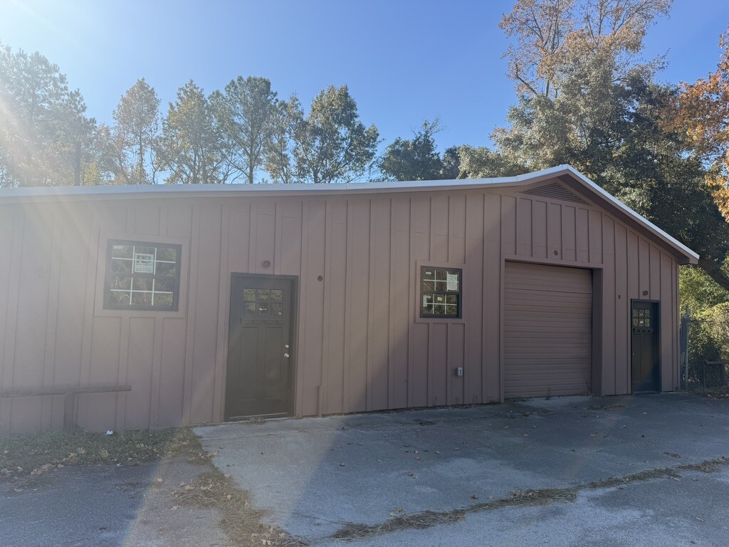 4347 Savannah Hwy, Ravenel, SC for Rent