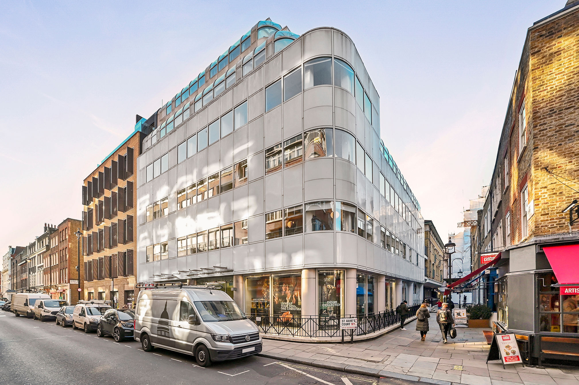 82 Dean St, London, LND for Rent