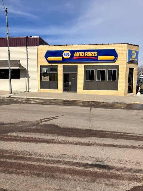 108 W Main St, Hartington, NE for Sale