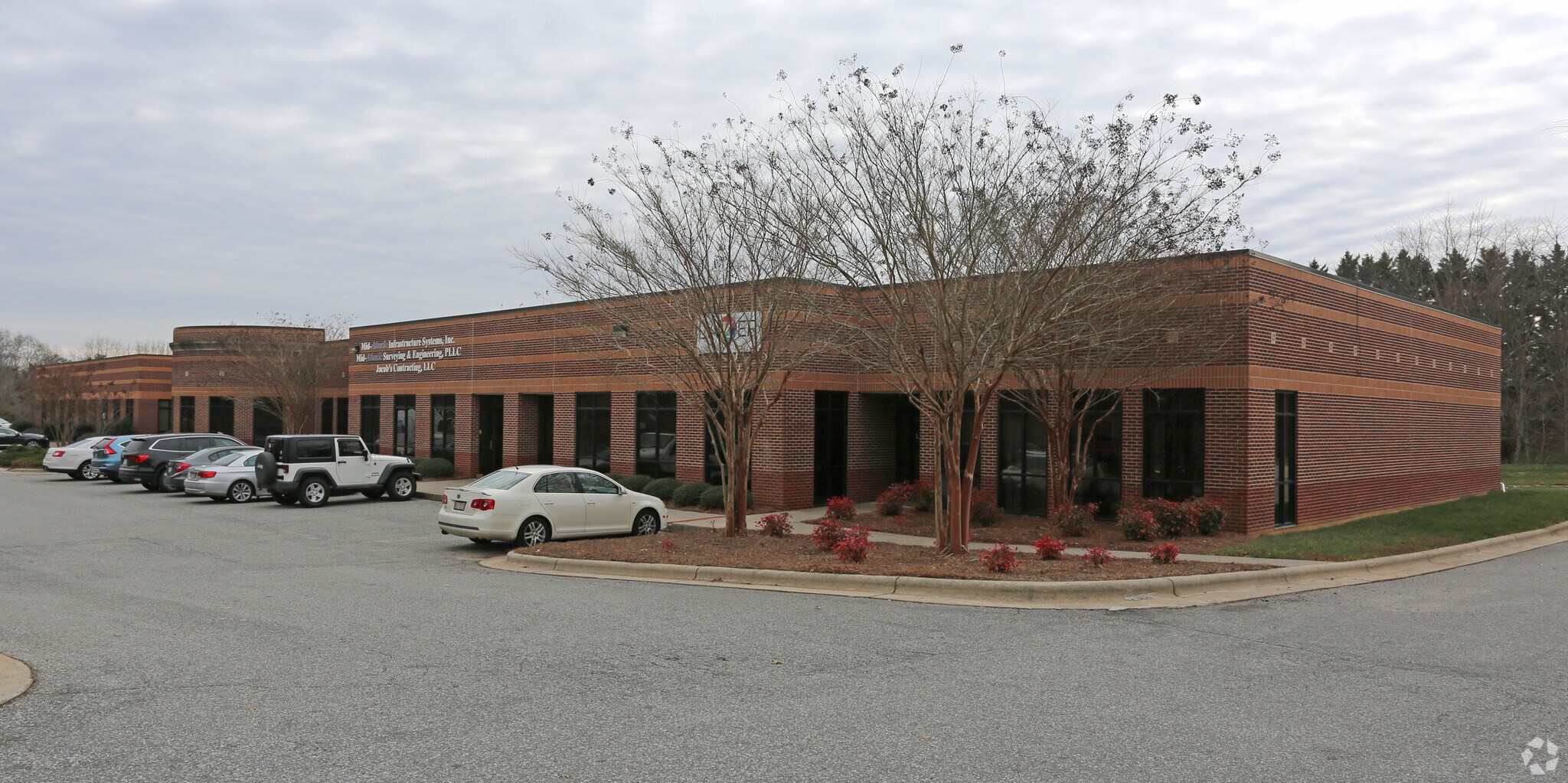 971-985 Pinebrook Knolls Dr, Winston-Salem, NC for Rent