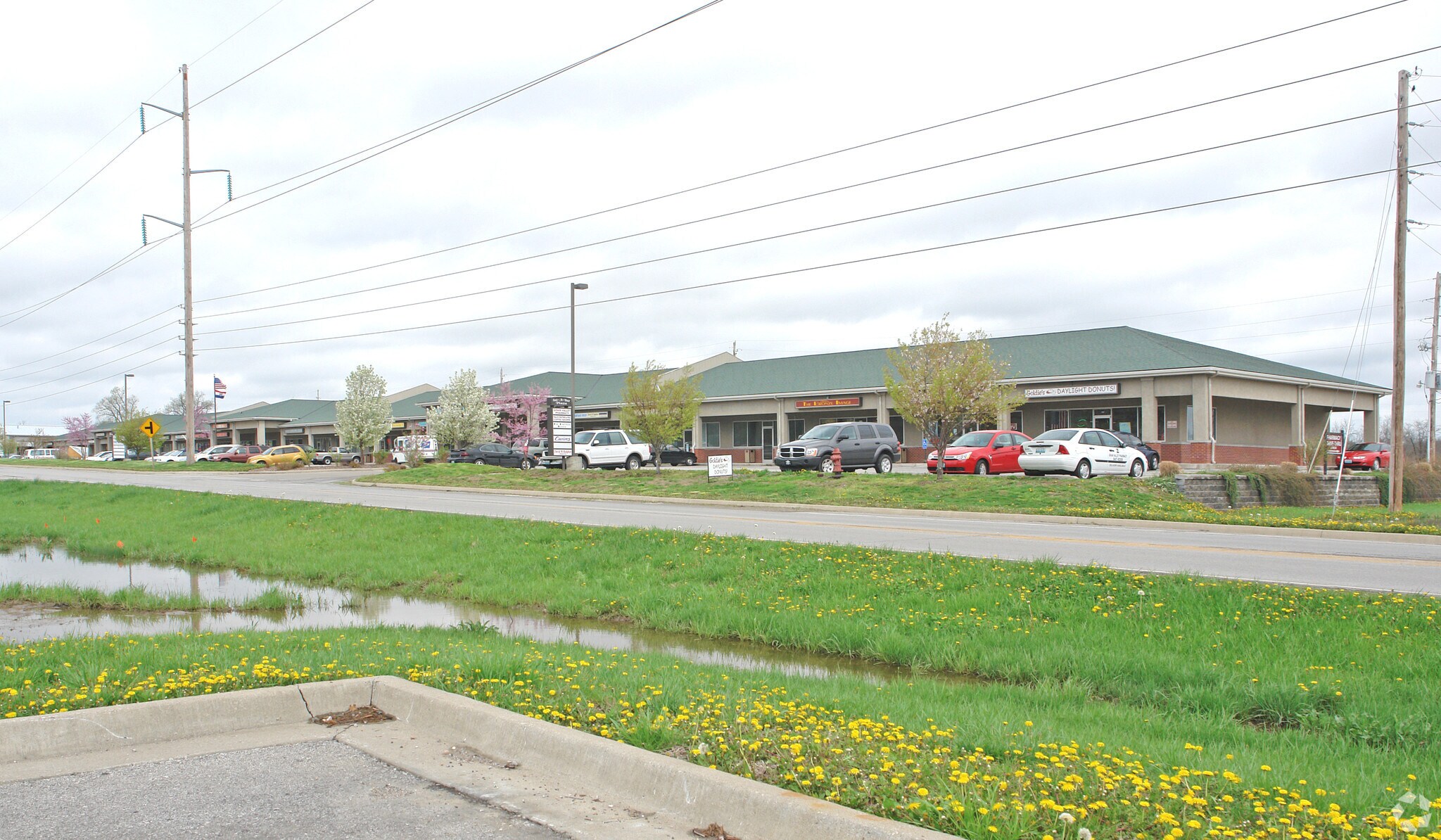 1400-1454 SW Eagles Pky, Blue Springs, MO for Rent