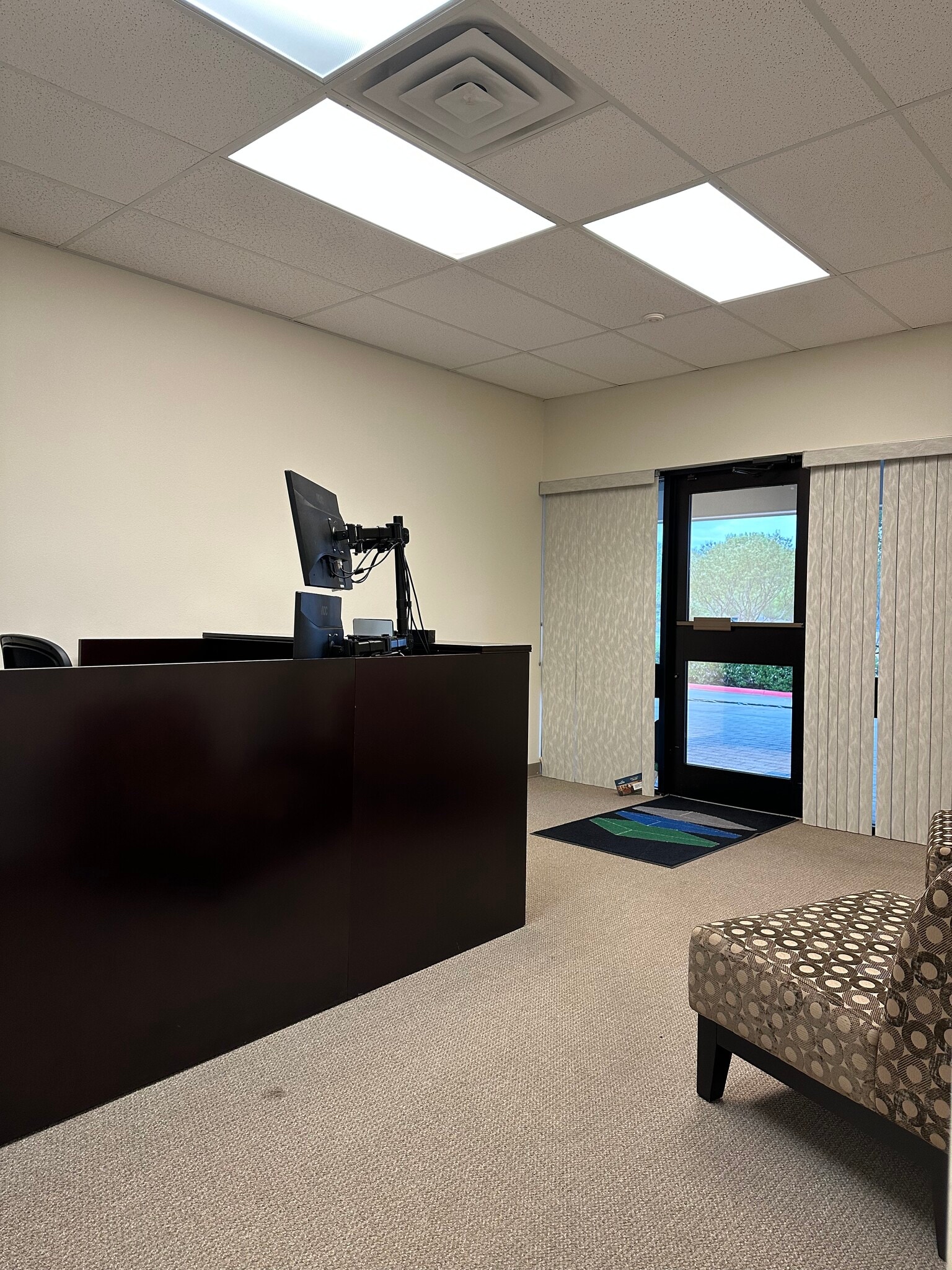 4601 Hollow Tree Dr, Arlington, TX for Rent