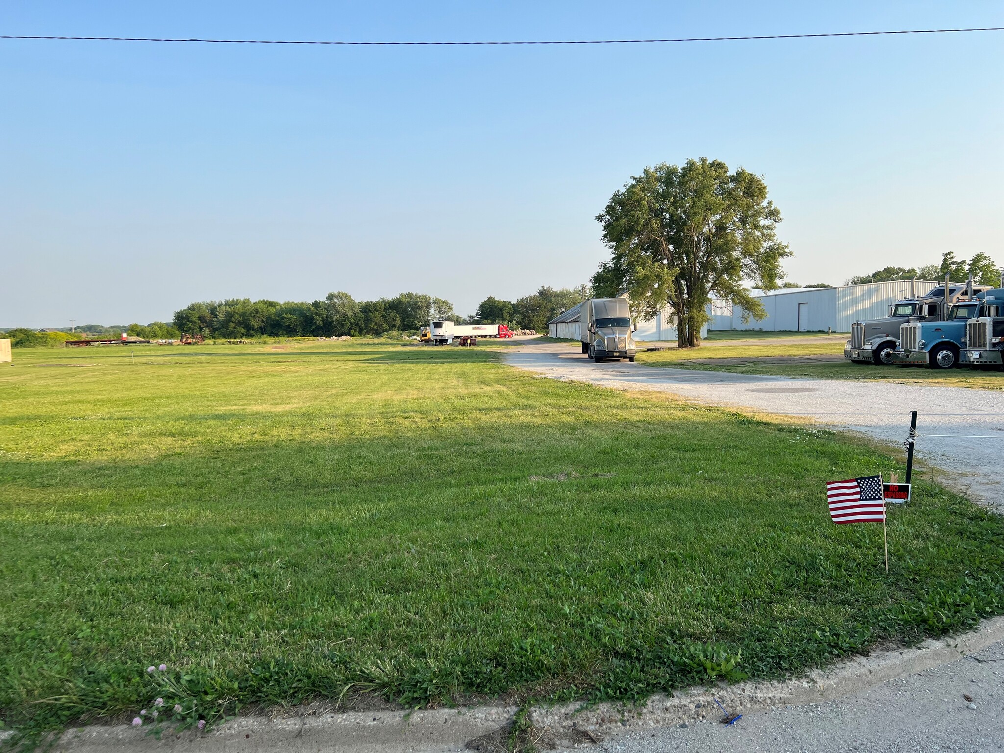 E Orange St, Hoopeston, IL for Sale