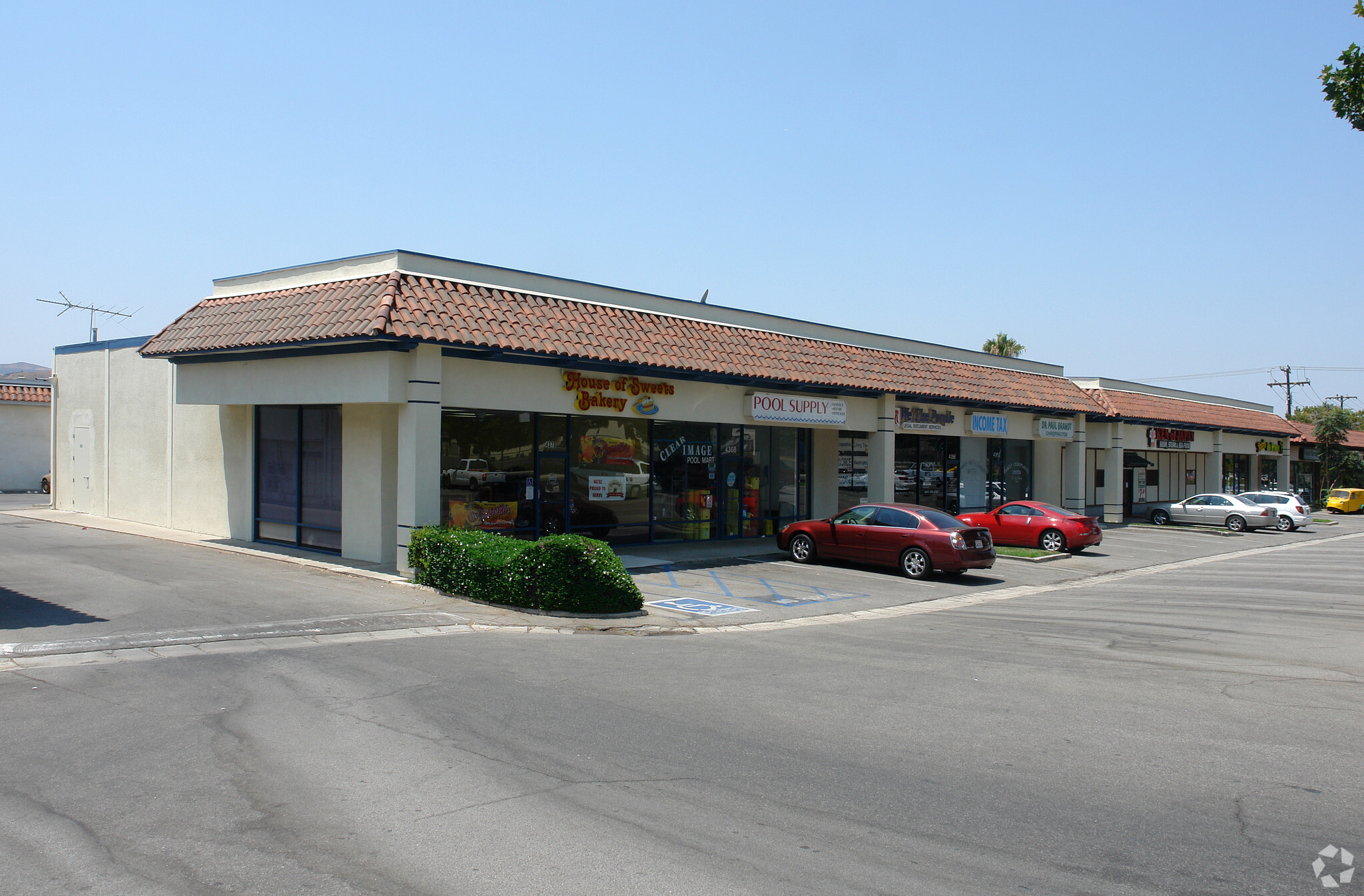 4304-4392 Cochran St, Simi Valley, CA for Rent