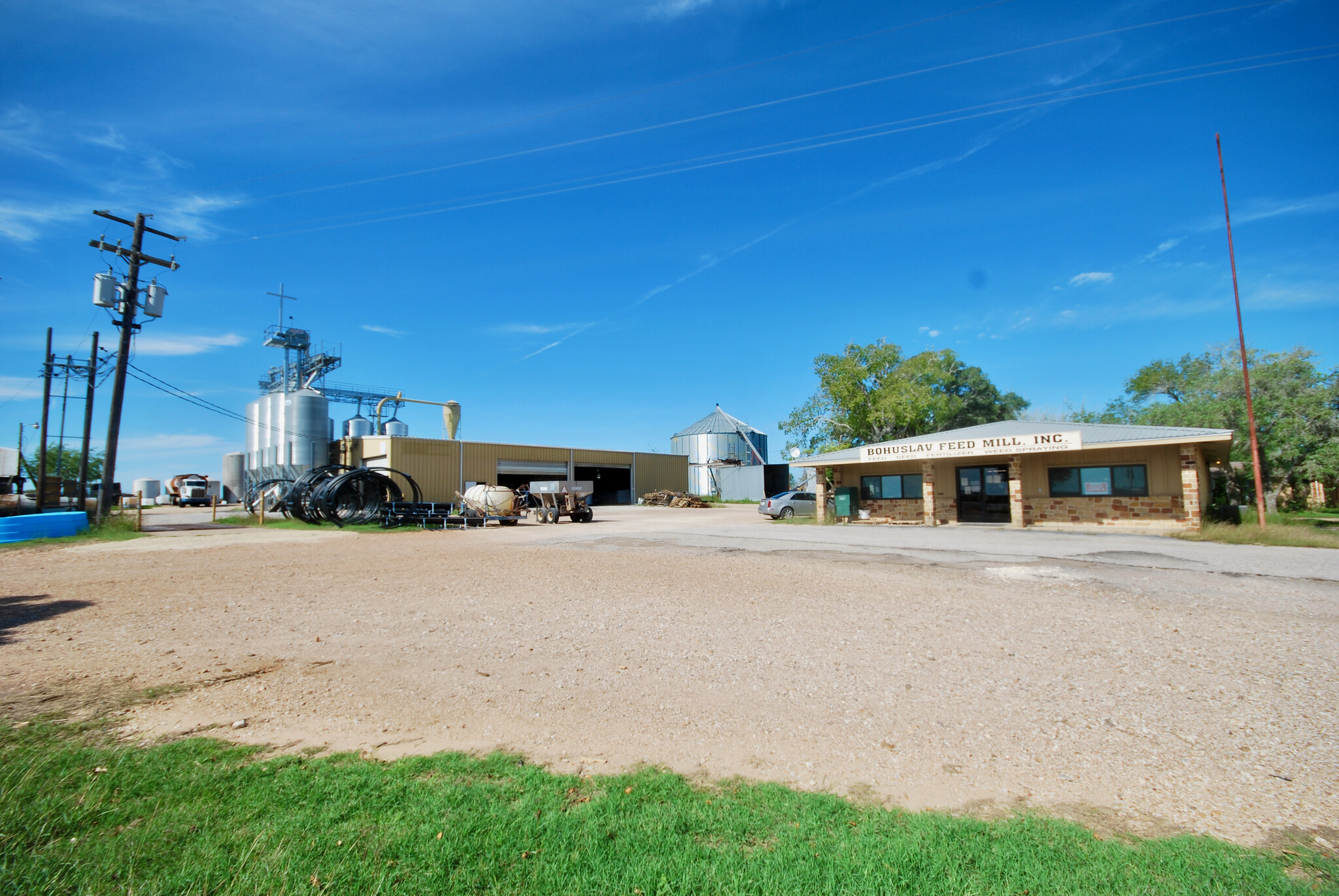 5040 FM 1295, Moulton, TX for Sale