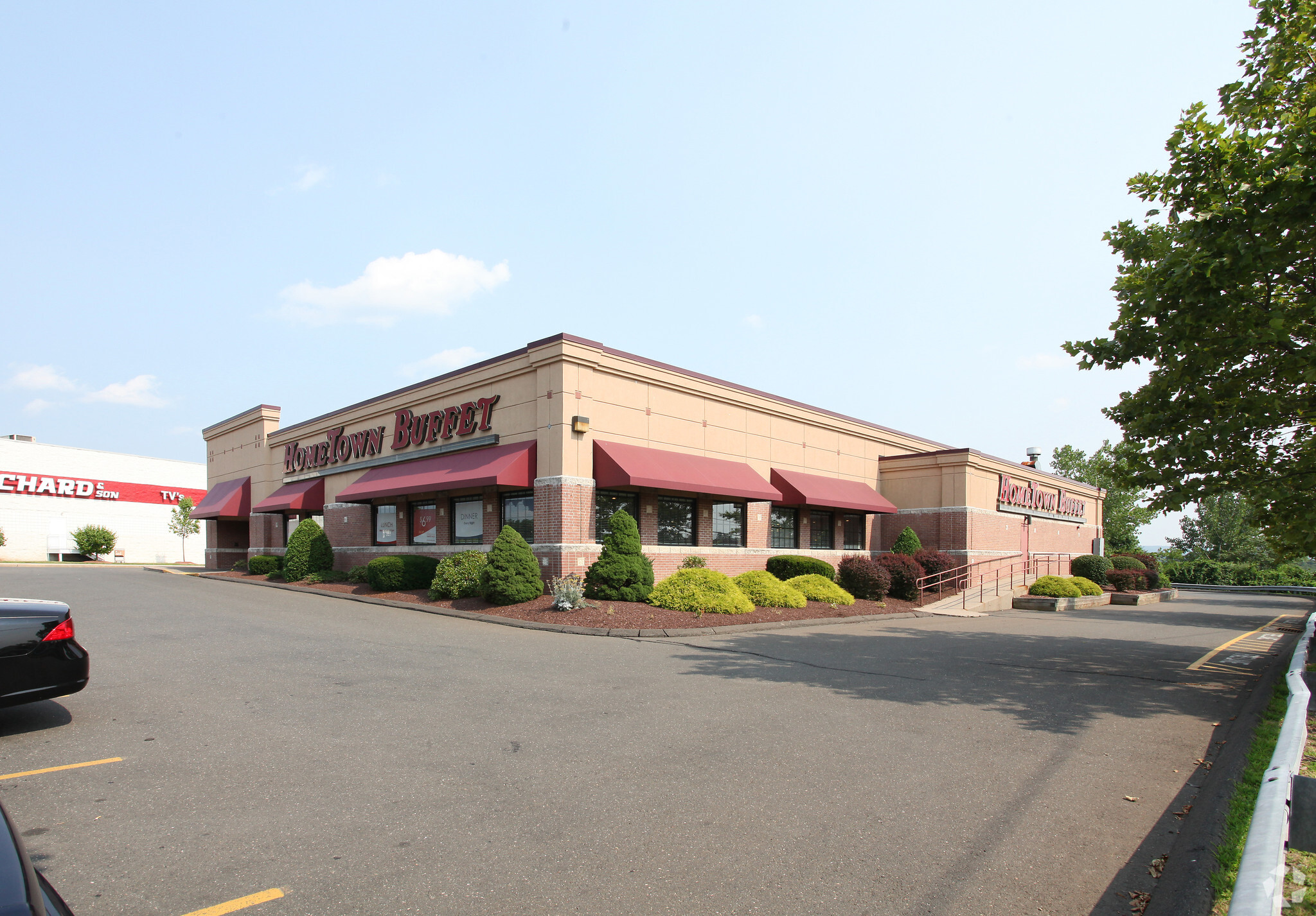 165 Slater St, Manchester, CT for Sale
