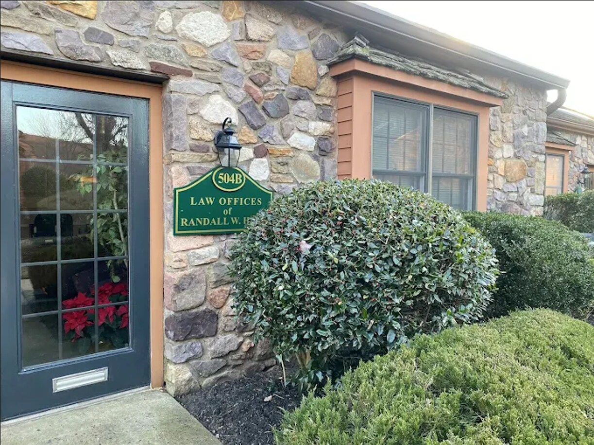 301 Oxford Valley Rd, Yardley, PA for Sale