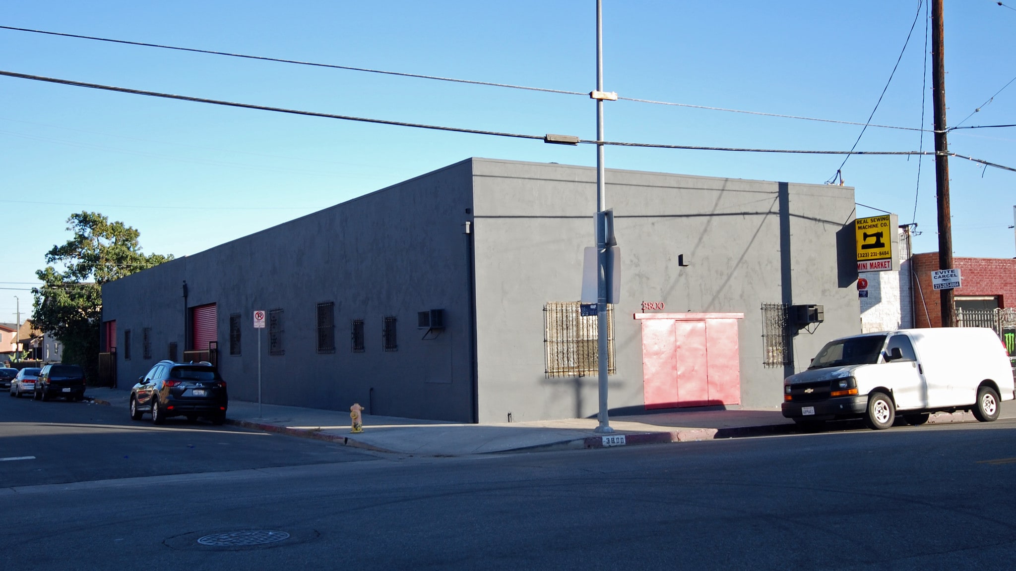 3800 S Main St, Los Angeles, CA for Rent