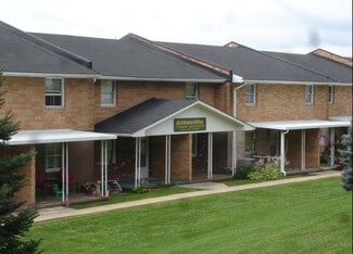 East Liverpool, OH Apartments - 880 Cain St