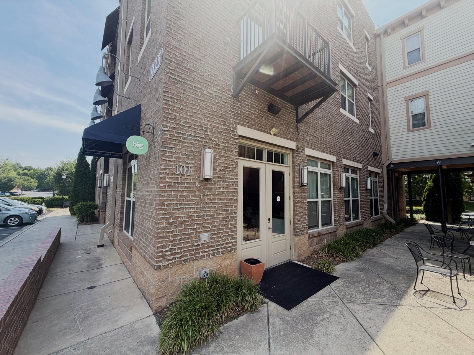 925 Park Center Dr, Matthews, NC for Rent