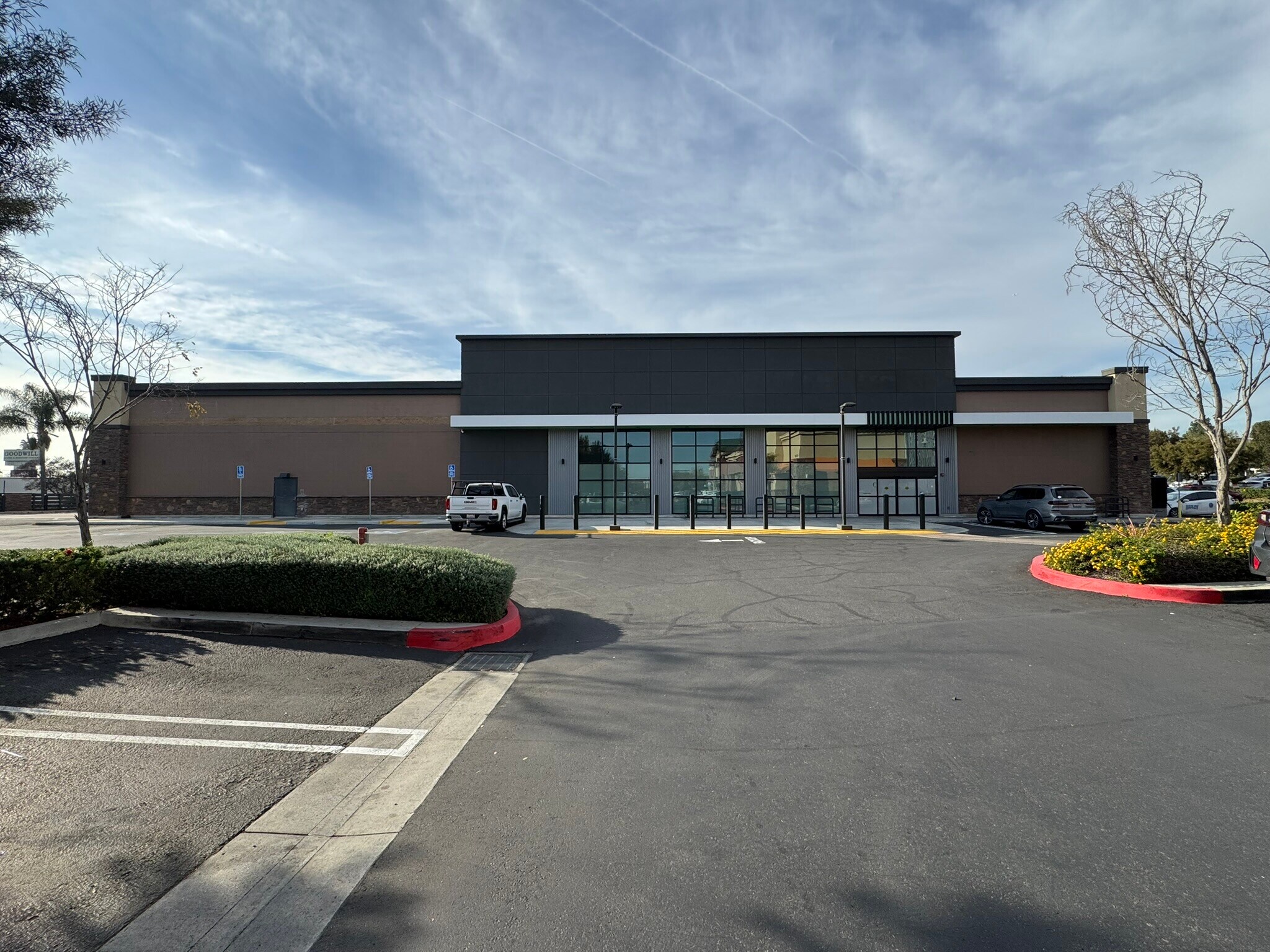 15225 Whittier Blvd, Whittier, CA for Rent