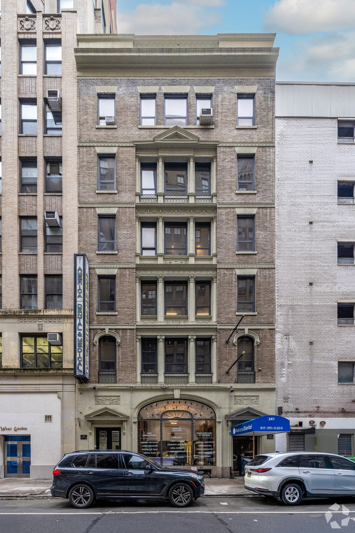 241 W 30th St, New York, NY for Rent