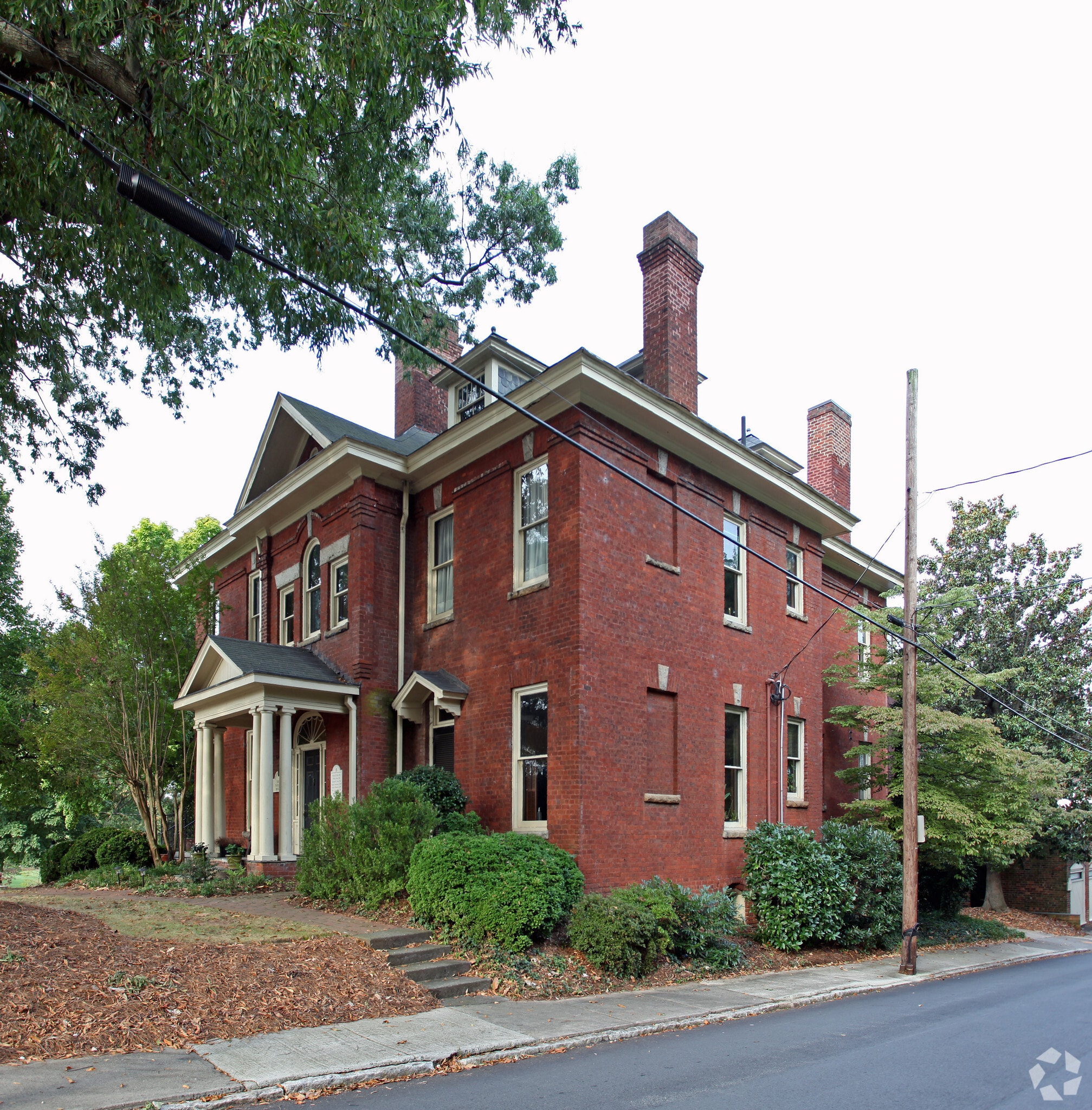 1110 Brookstown Ave, Winston-Salem, NC for Rent