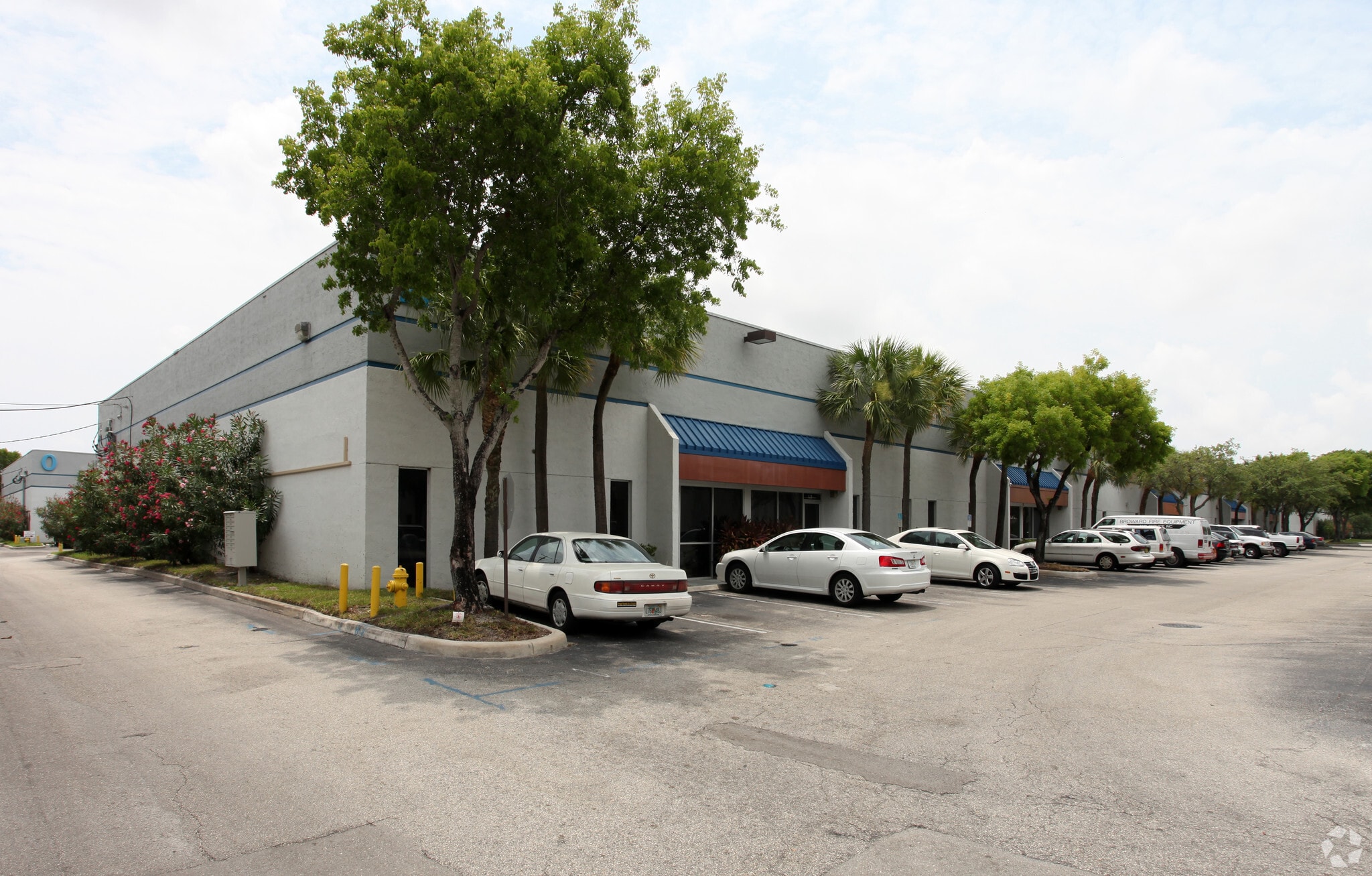4100 N Powerline Rd, Pompano Beach, FL for Rent