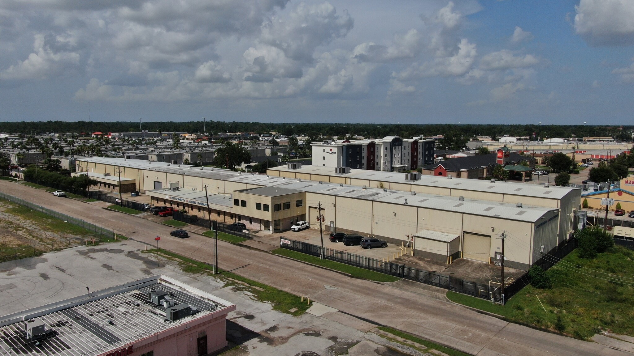 1005 Mae Dr, Houston, TX for Sale