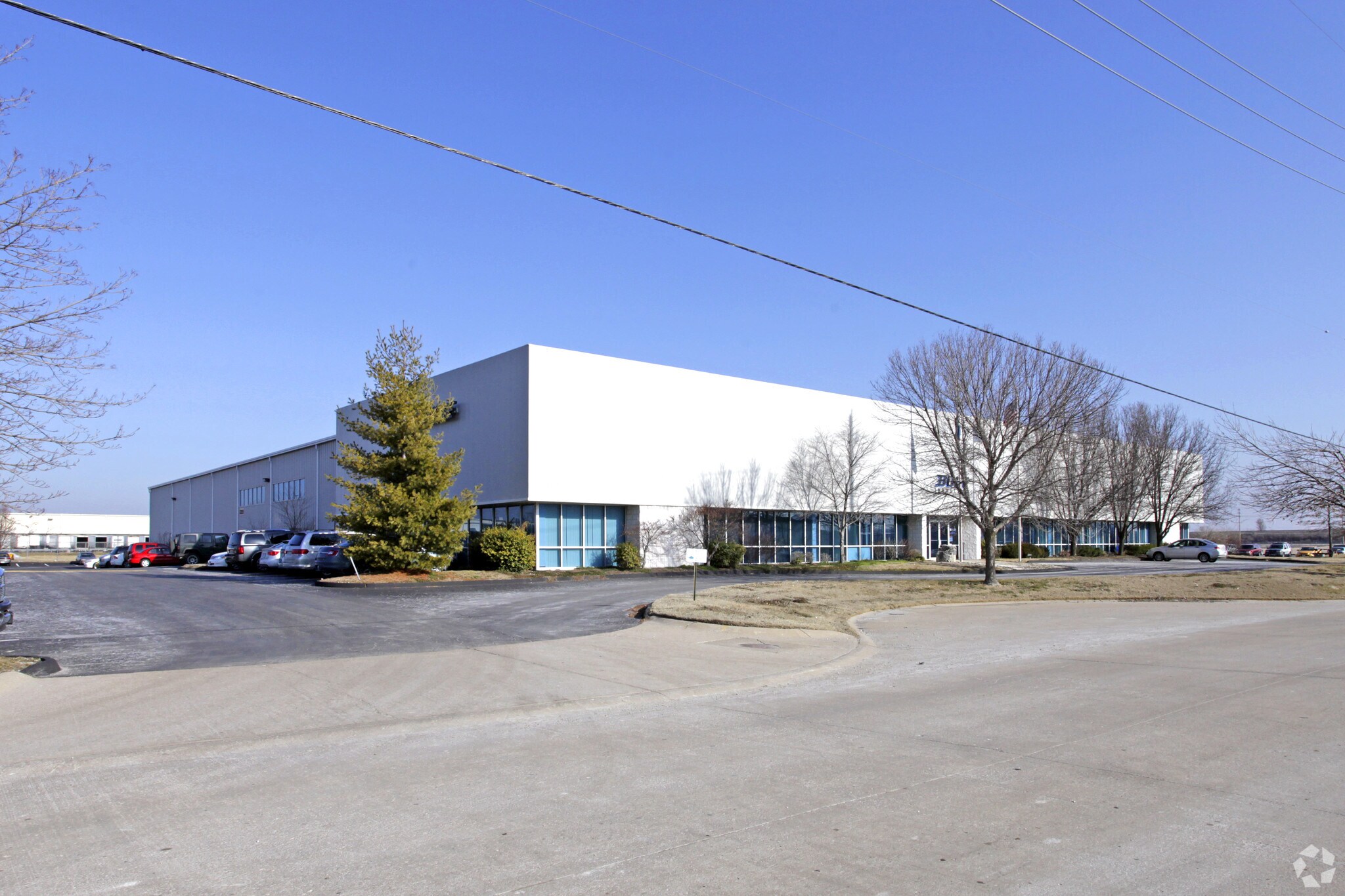 177 Northwest Industrial Ct, Bridgeton, MO for Rent