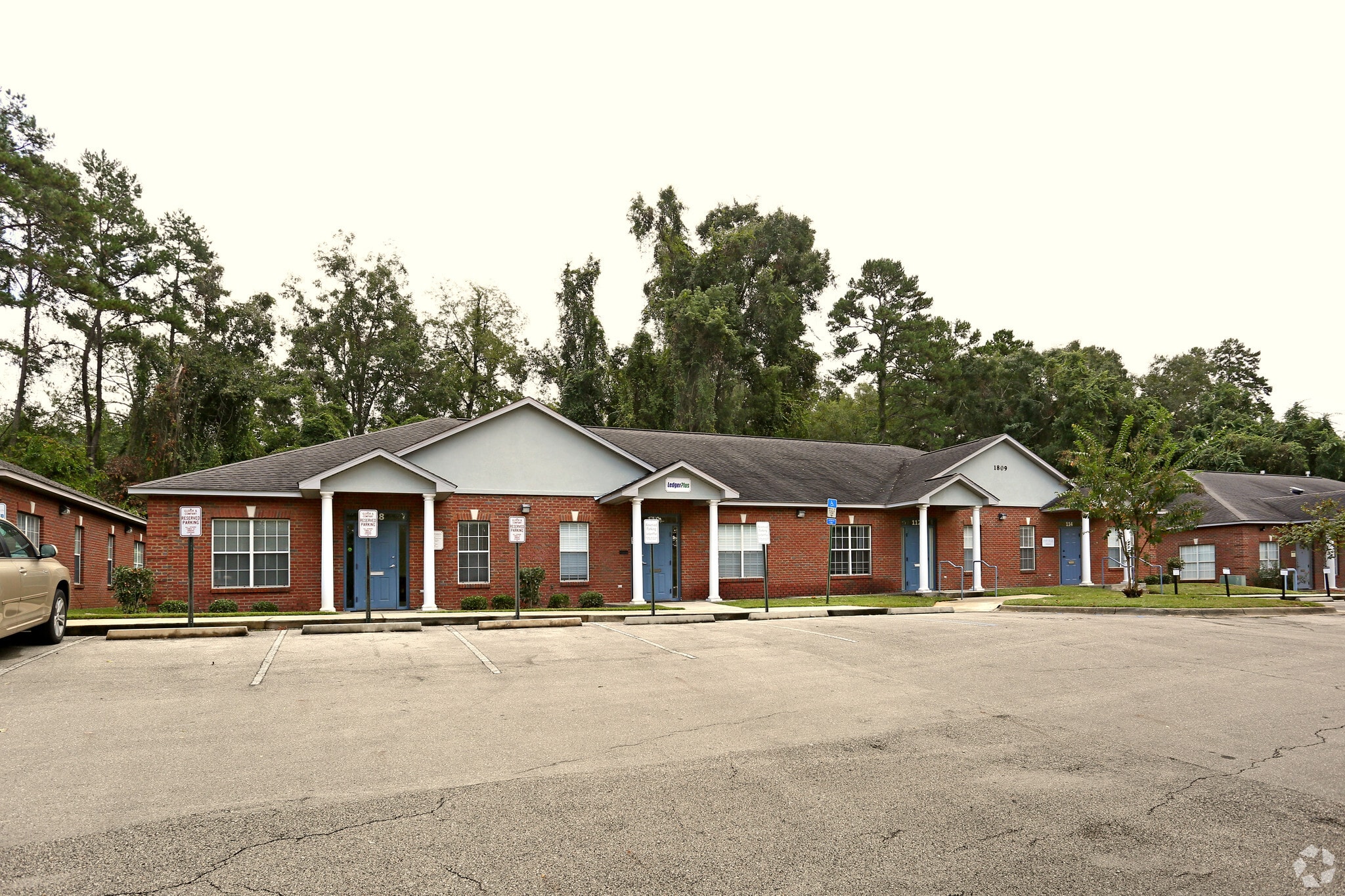 1809 Miccosukee Commons Dr, Tallahassee, FL for Rent
