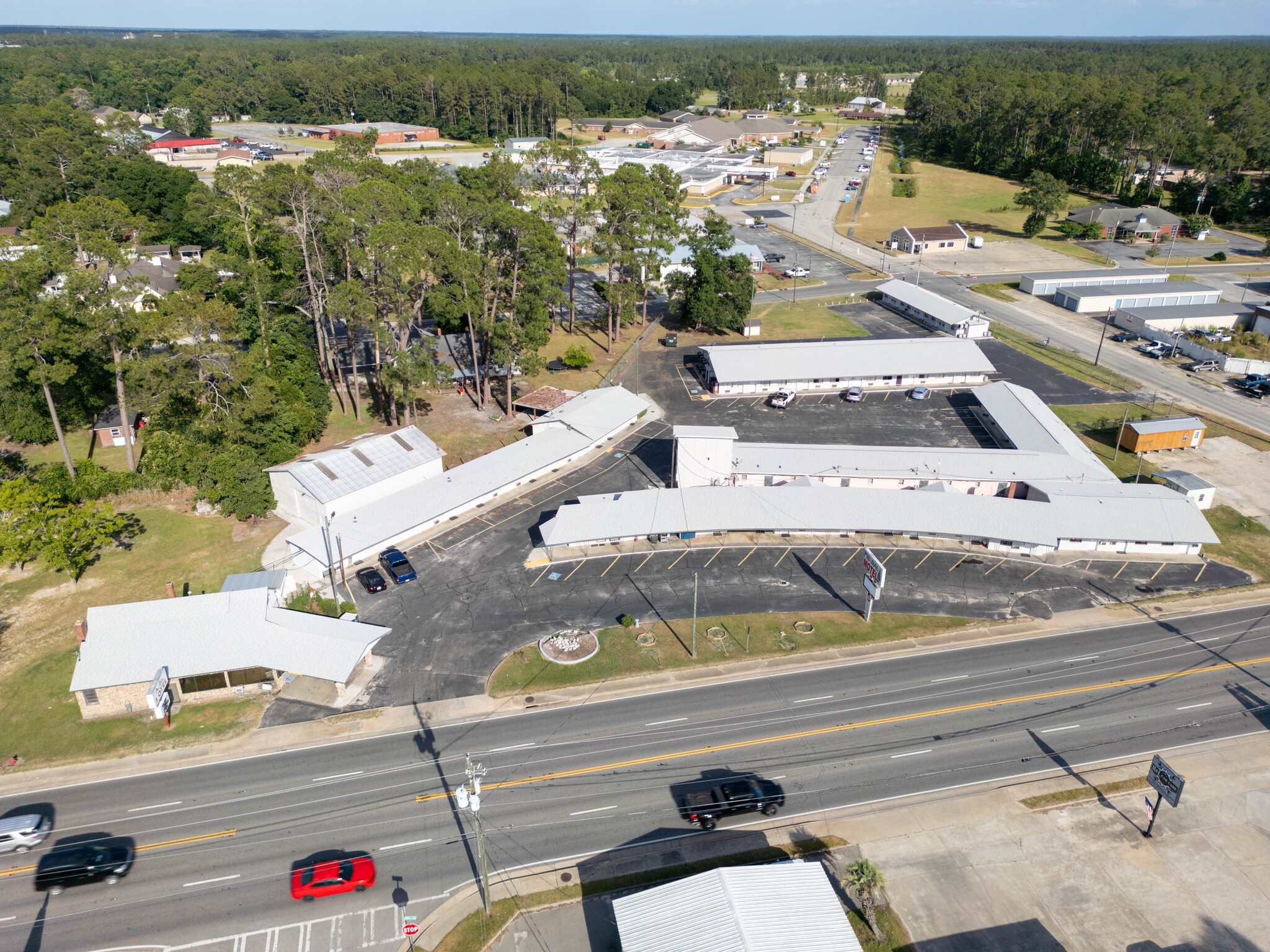 539 S Main St, Baxley, GA for Sale