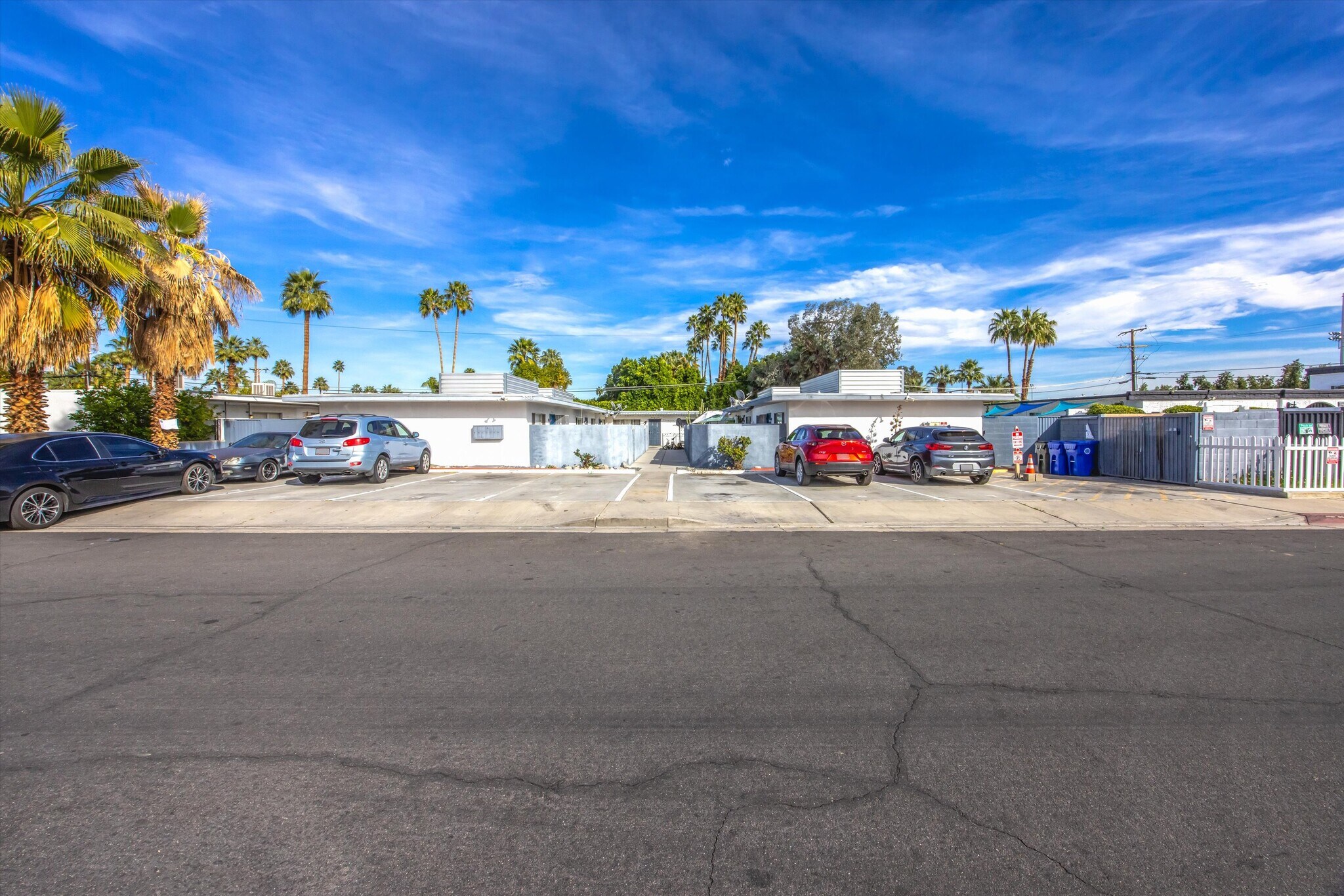 238 S Saturmino Dr, Palm Springs, CA for Sale